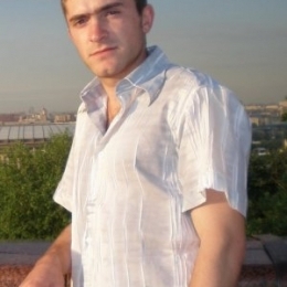 Парень ищет девушку в Кемерове, мало опыта.